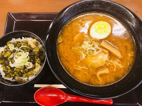 「郡上味噌ラーメン＋野沢菜丼」@高山ラーメン 関亭の写真