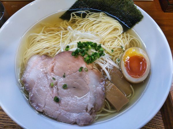 「支那そば・白(麺倍増¥1100)」@猪一の写真