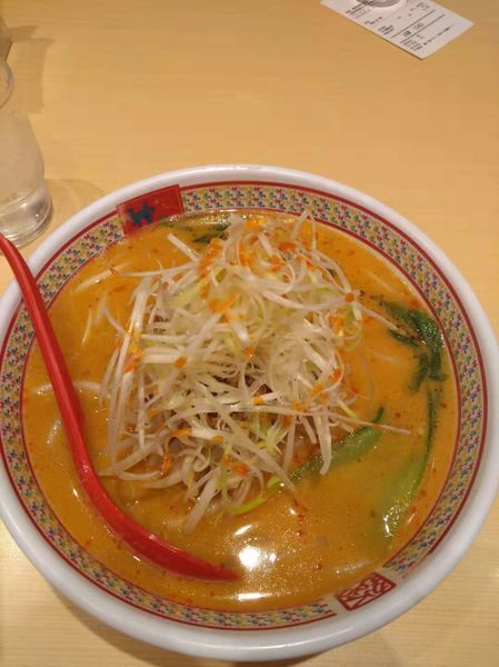 「担々麺」@どうとんぼり神座 関西国際空港店の写真