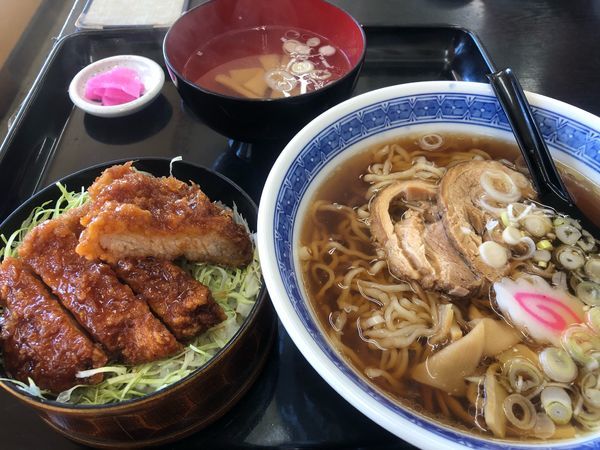 「喜多方ラーメンとソースカツ丼」@會津幸泉小法師の写真