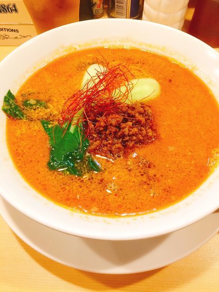 「極旨担々麺」@らーめんDINING れんげの写真
