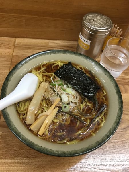 「醤油ラーメン」@めんコレの写真