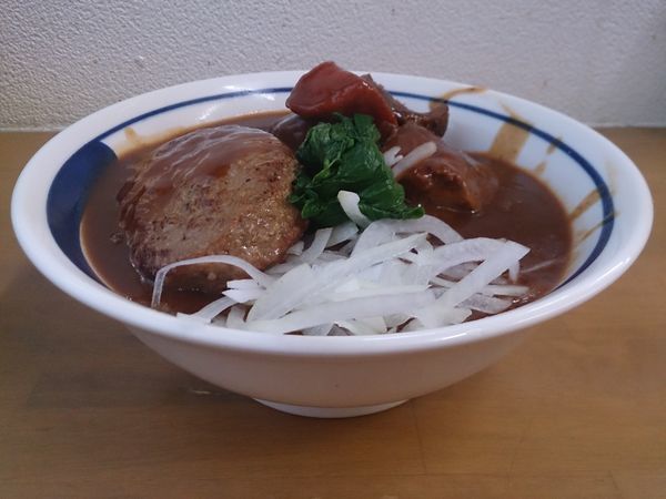 「ぶっかけ牛タン先シチュー B」@MENYA 食い味の道有楽の写真