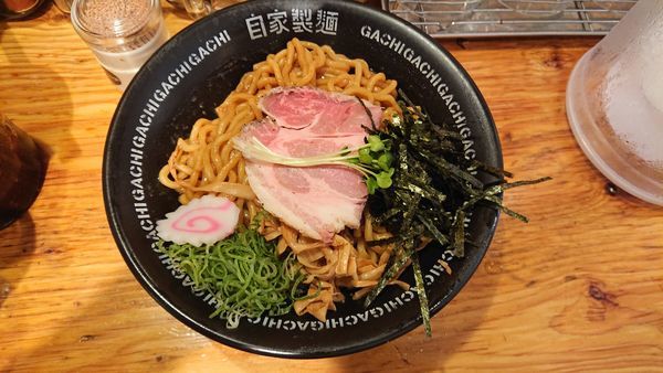 「黒豚油そば(大盛)700」@油そば専門店 GACHIの写真