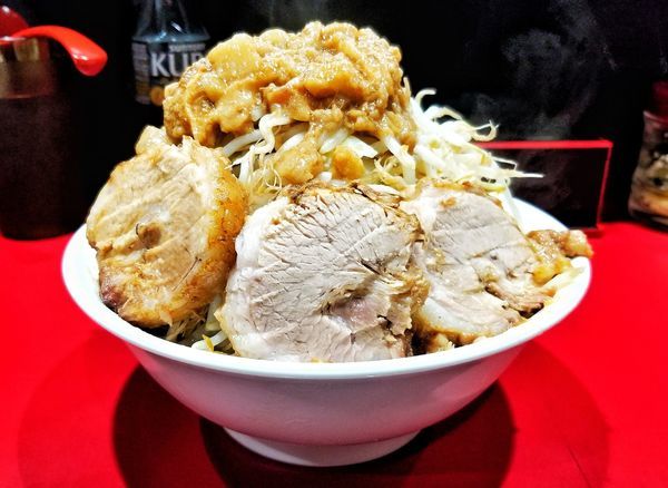 「中ラーメン」@立川マシマシ 国分寺店の写真