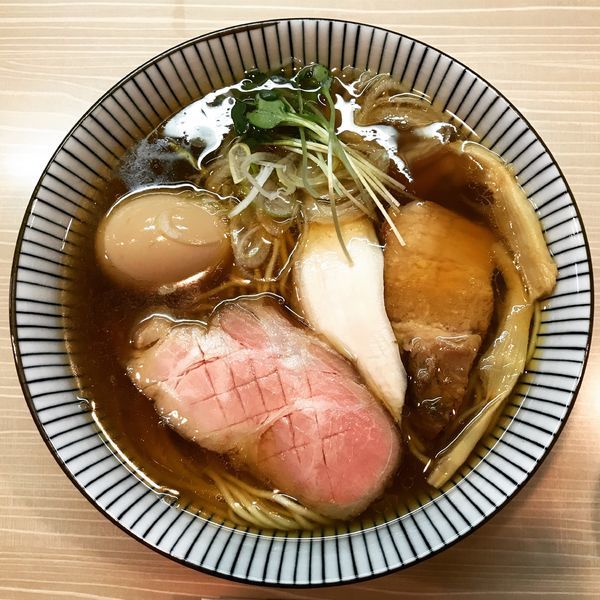 「特製香味中華そば」@麺屋 鶯 uguisuの写真