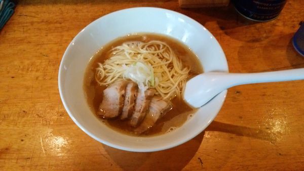「肉そば(中)¥850-」@自家製麺 伊藤の写真