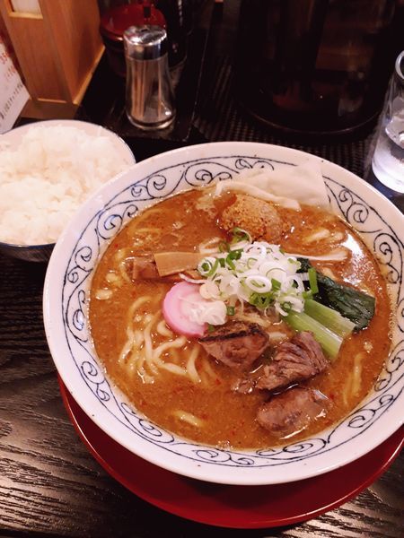 「「限定」熟成味噌ラーメン850円+小ライス100円」@まるふじ食堂の写真