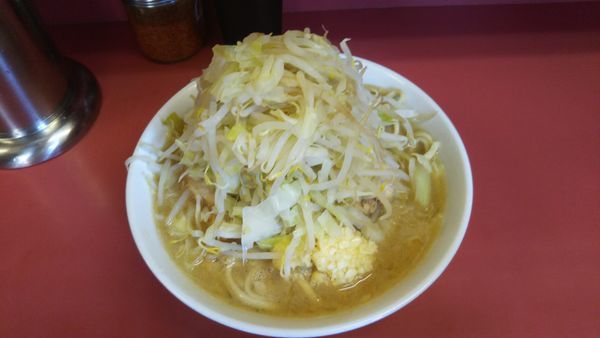 「小ラーメン 豚入り」@ラーメン二郎 ひばりヶ丘駅前店の写真
