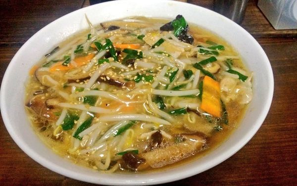 「しいたけ肉ニラサンマー麺」@九州大分ラーメン 麺恋亭 中華街店の写真