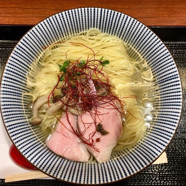 「イタリア産トリュフ薫る秋茸の塩らぁ麺 ¥1080」@鯛塩そば 灯花 ラゾーナ川崎プラザ店の写真