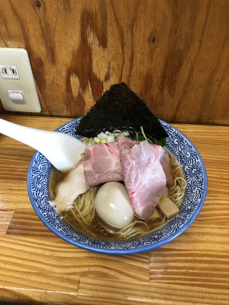 「煮干しそば 白醤油 特製」@中華そば よしかわの写真