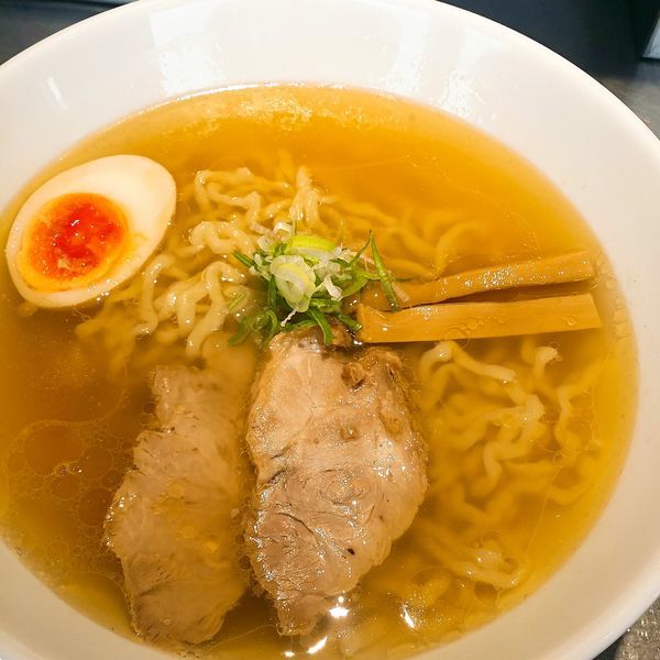 「塩らあめん」@自家製麺 らあめん吟の写真