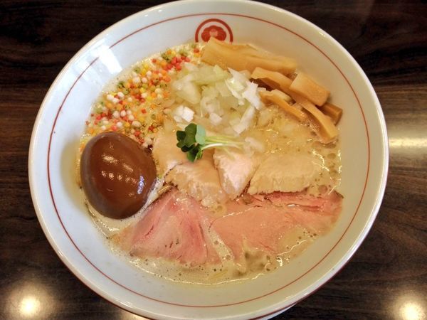 「期間限定 鶏と貝のふわとろ白湯そば」@ラブメン 本店の写真