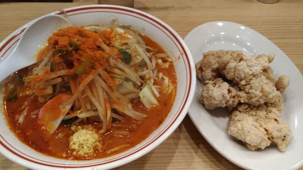 「辛激タンカラ」@東京タンメン トナリ 西葛西店の写真