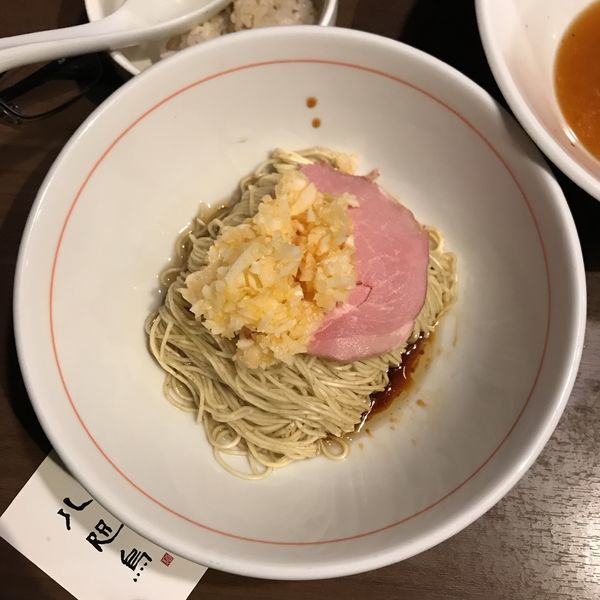 「ピリ辛サンマオイルの和え玉」@八咫烏の写真