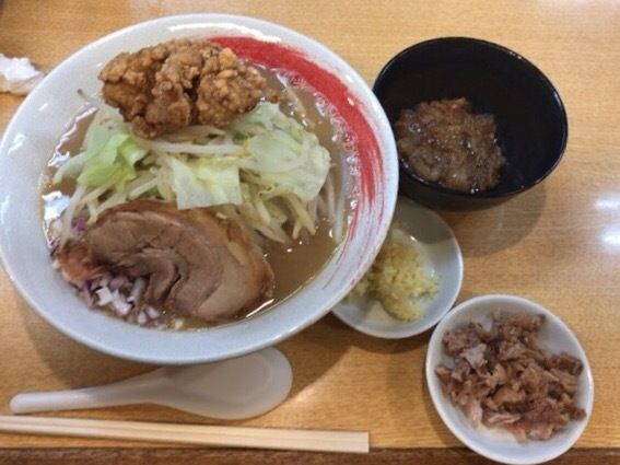 「小ラーメン+豚ほぐし700+50円」@らーめん藤ろうの写真
