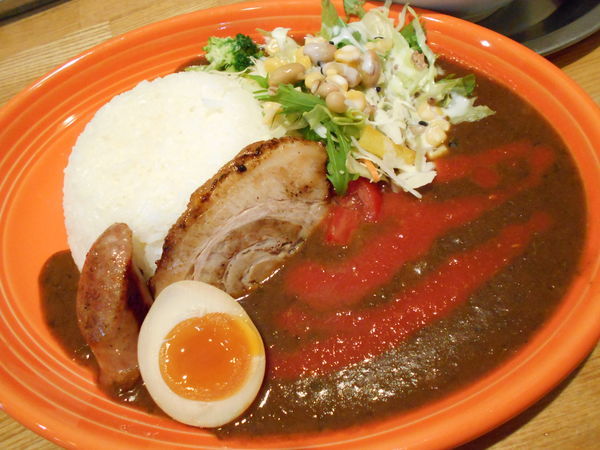 「燕子花特製 ごちそうチリトマトカレーライス(スープ付)」@燕子花の写真
