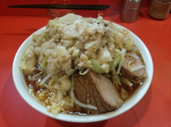 「小ラーメン野菜あぶらカラメにんにく少し」@ラーメン二郎 仙川店の写真