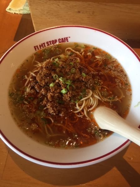 「旨辛ひき肉そば 700円」@尋 目黒店の写真