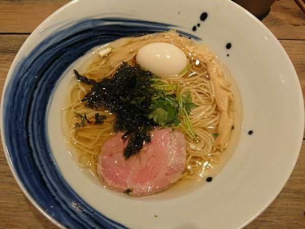 「味玉塩らーめん」@麺屋 翔 みなとの写真