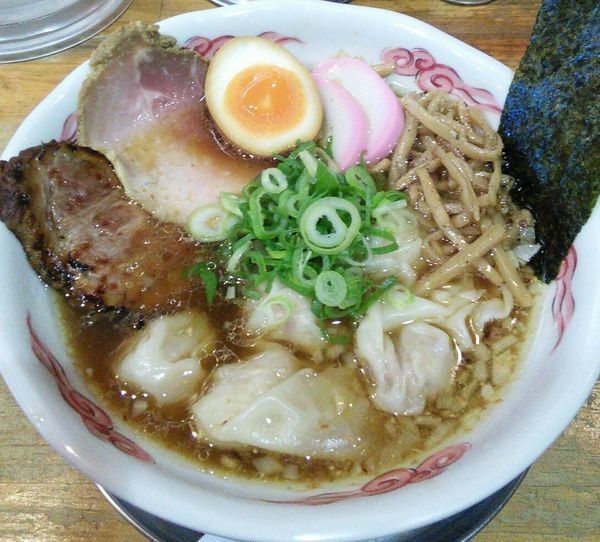 「【限定】流星グッドオールドワンタン麺　１３００円」@流星軒の写真