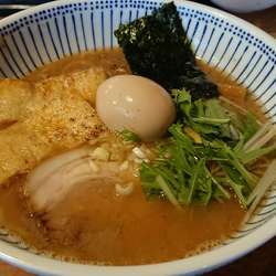 味玉そば700円也