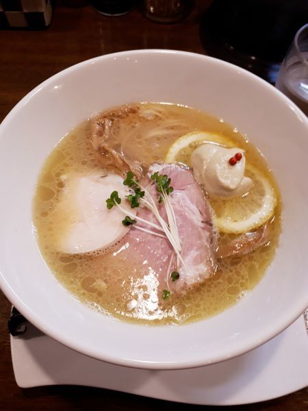 「「限定」鶏白湯そば850円」@麺.SUZUKiの写真
