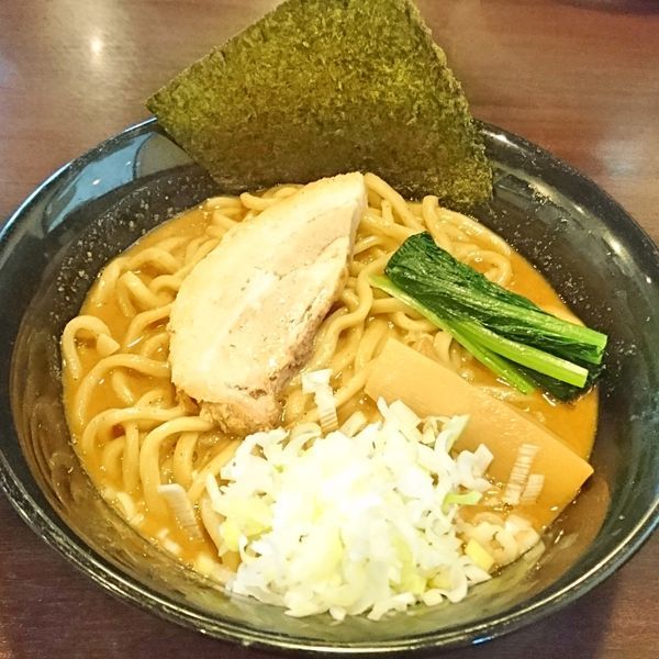 「魚介とんこつ醤油　820」@つけめん・らーめん活龍 境店の写真