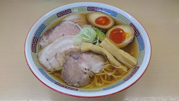 「特製煮干しらーめん(980円)」@煮干鰮らーめん 圓の写真