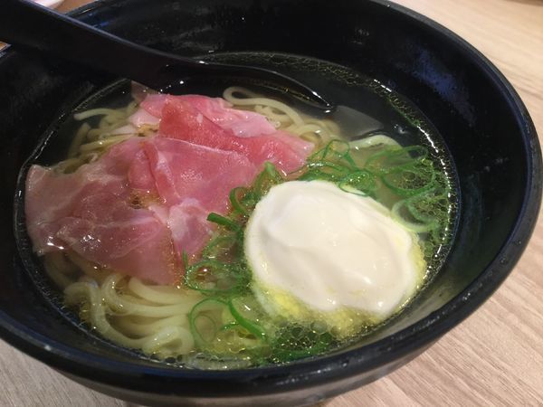「黄金塩らぁ麺４２１円」@スシロー 大宮店の写真