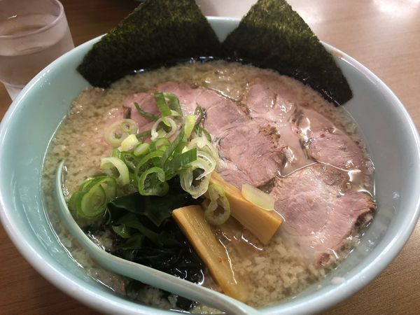 「醤油チャーシュー麺」@ラーメンショップ 卒島店の写真