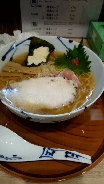 「鯛清湯らーめん  醬油味（７９０円）」@麺や 空月の写真