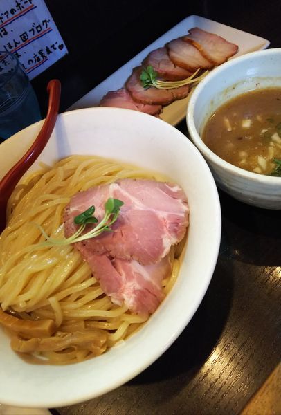 「つけ麺＋チャーシュー」@麺処 夏海の写真