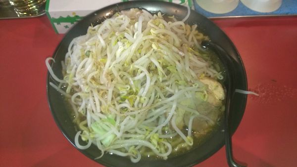 「らーめん(中)」@麺や 唯桜の写真