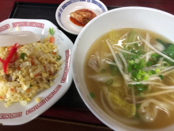 「ワンタンセット 600円」@かるもラーメンの写真