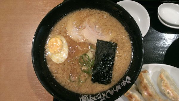 「嵐げんこつラーメン」@らあめん花月嵐 昭島モリタウン店の写真