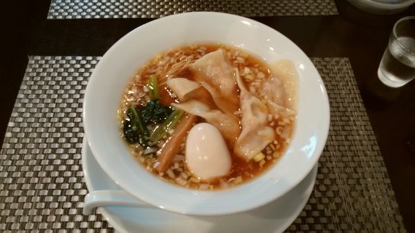 「ワンタンメン味玉入り¥900-」@麺匠 きくちの写真