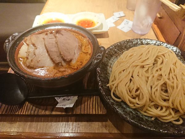 「土鍋みそつけ麺ごちそう盛り＋おじやセット」@味噌が一番 中野サンモール店の写真