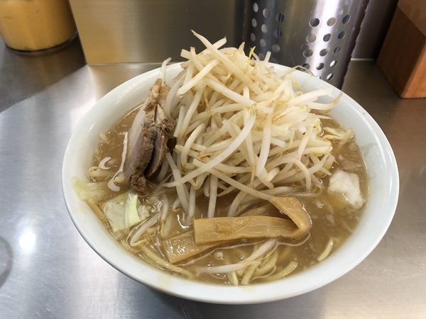 「モヤシラーメン(麺硬・脂少なめ)900円」@ホープ軒 千駄ヶ谷本店の写真