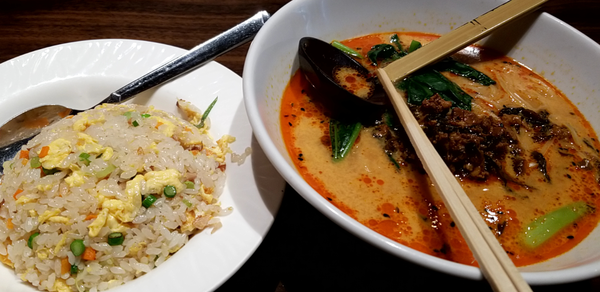 「担々麺」@上海華龍 ヤマダ電機LABI1高崎店の写真