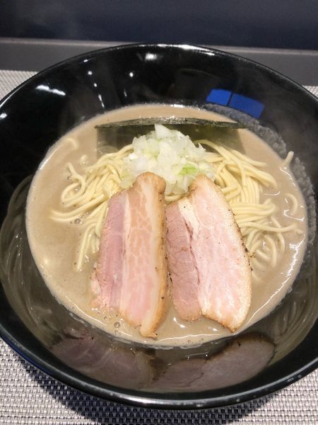 「濃厚中華そば 1000円」@煮干乱舞の写真