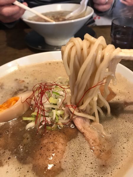 「ドロ煮干し最強」@麺やゼットンの写真