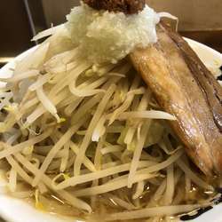 ふじそば、麺少なめ