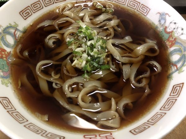 「支那そば　￥８８０」@信濃屋の写真