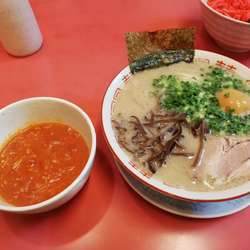 ラーメン650円+味たま+豚トマト+替玉