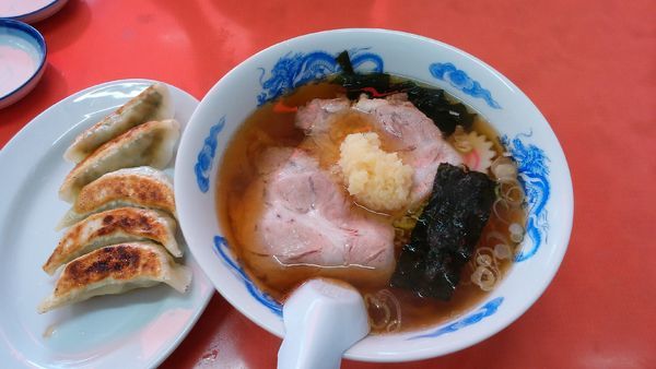 「手打ニンニク中華そば￥750-+餃子￥380-」@藤屋の写真
