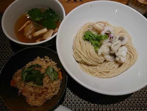 「【三周年記念限定】秋鱧と松茸の塩つけそば」@生粋 花のれんの写真