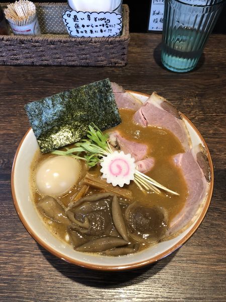 「中華そば 頂 秋ver 味玉 チャーシュー トッピング」@麺処はなぶさの写真