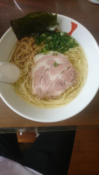 「塩らーめん」@天日地鶏の写真